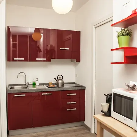 Apartmán Domina Trastevere 2 - *