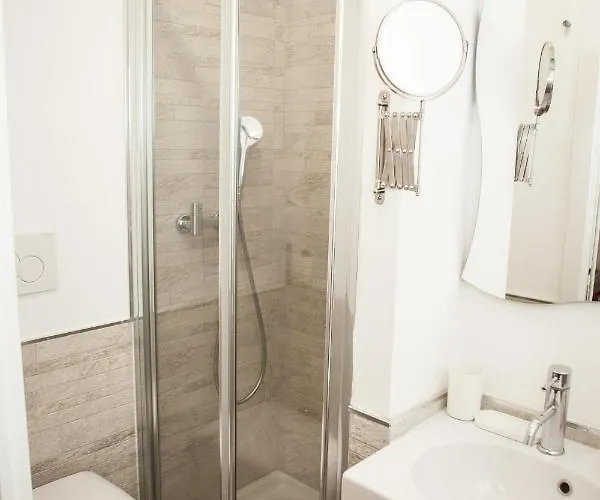 Apartment Domina Trastevere 2 - Rome